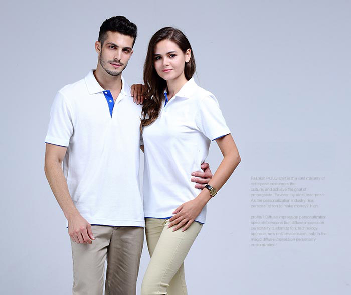 白色雙下擺短袖翻領t恤衫款式展示圖