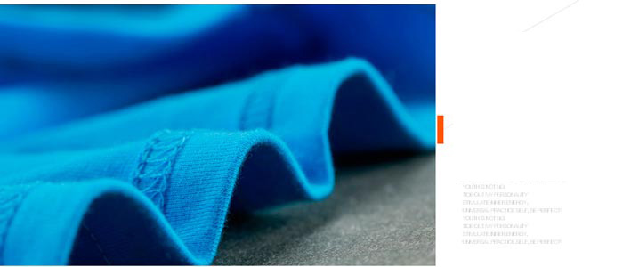 萊卡棉圓領T恤衫定做車縫細節特寫圖