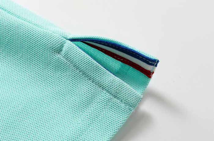 2021年深圳定做短袖翻領POL衫新款之下擺衣叉細節圖